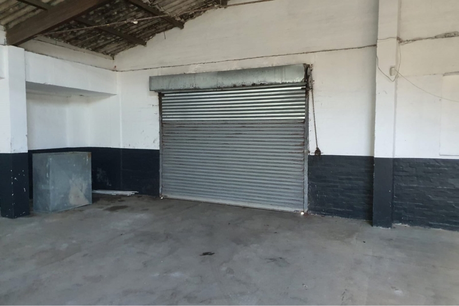 To Let commercial Property for Rent in North End Eastern Cape